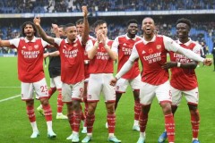 祖比门迪双响建功！阿森纳3-0横扫诺丁汉，新援齐爆发登顶英超