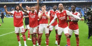 伤病潮来袭！英超多名球星因伤赛季报销。